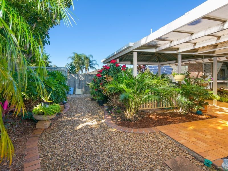16 Montgomery Drive, Wellington Point QLD 4160