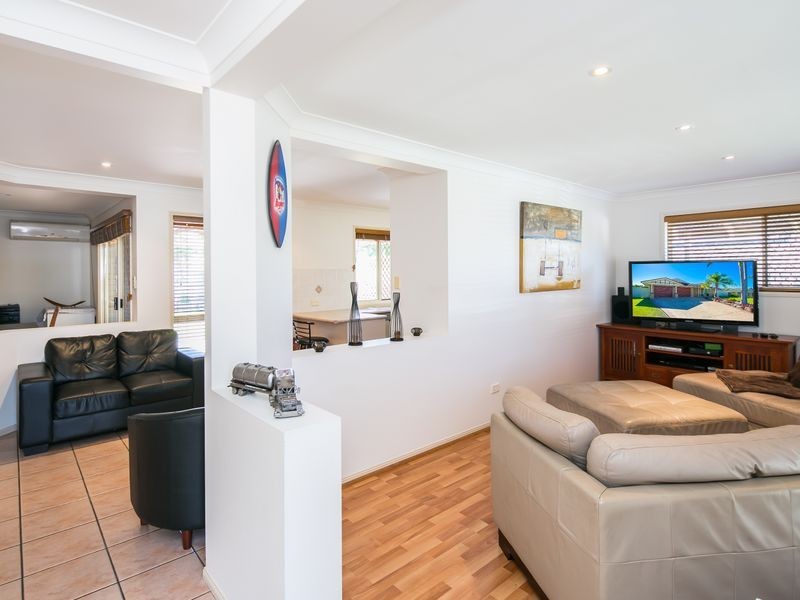 68 Burbank Road, Birkdale QLD 4159