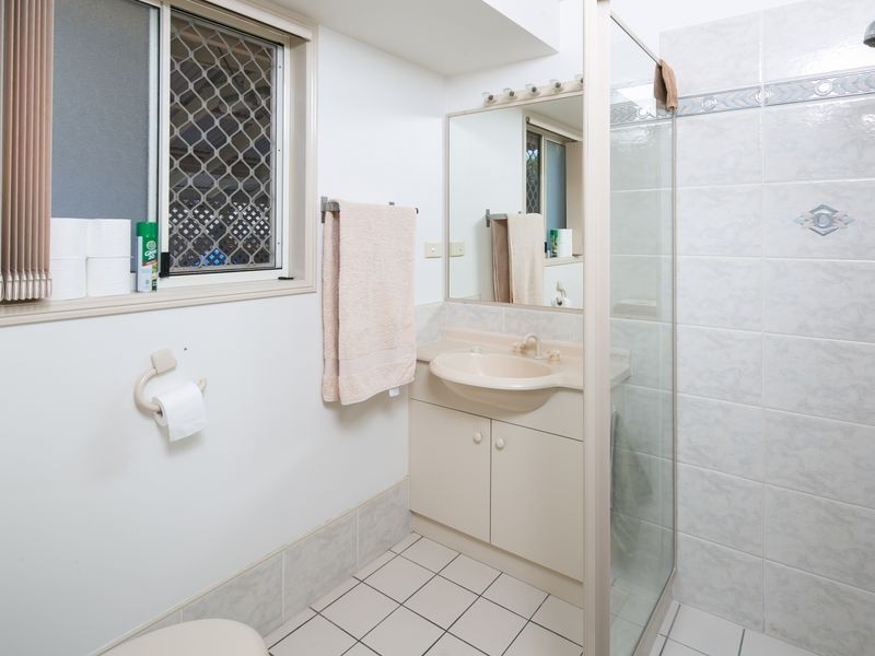 68 Burbank Road, Birkdale QLD 4159