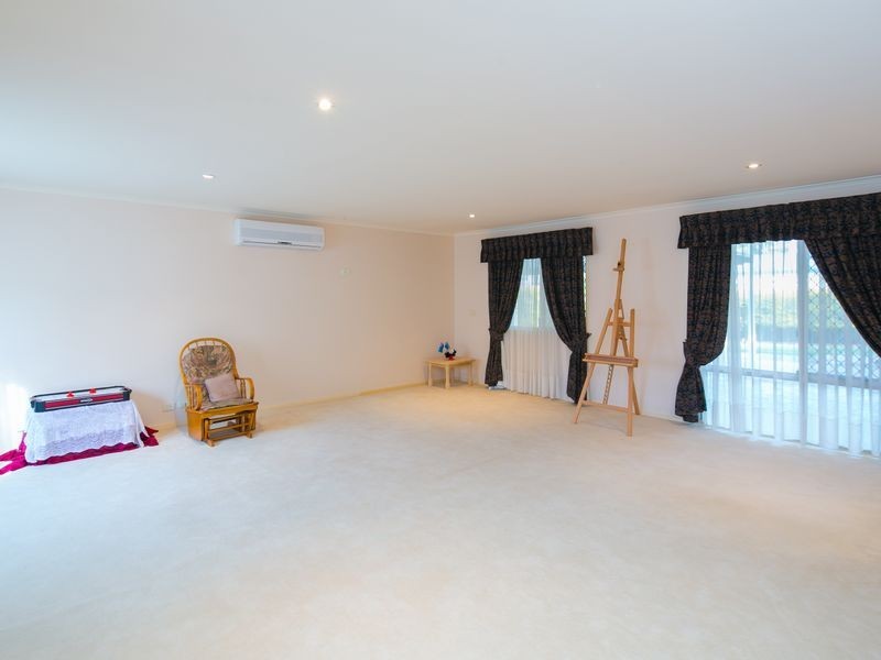 16 Tulipwood Drive, Birkdale QLD 4159