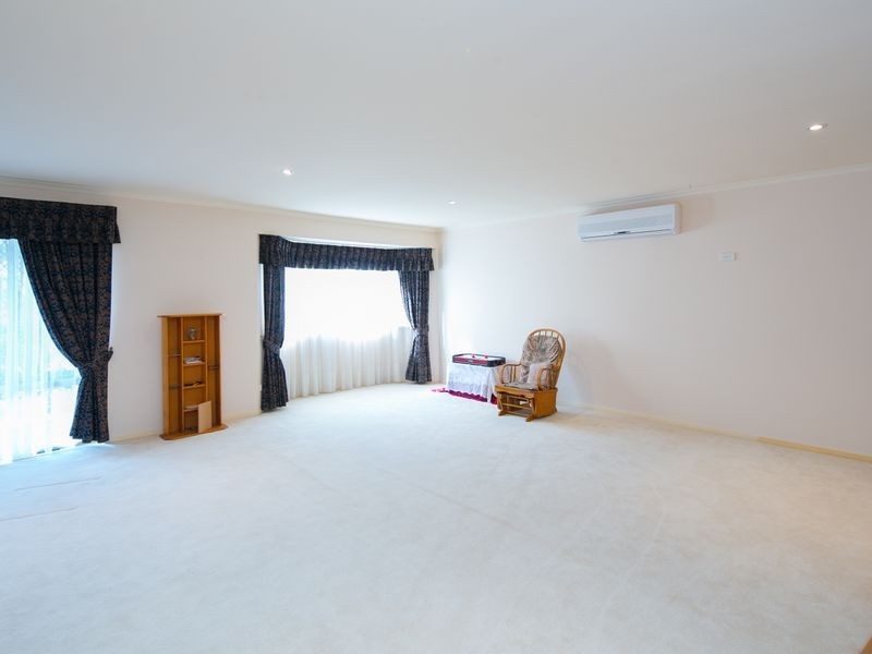 16 Tulipwood Drive, Birkdale QLD 4159