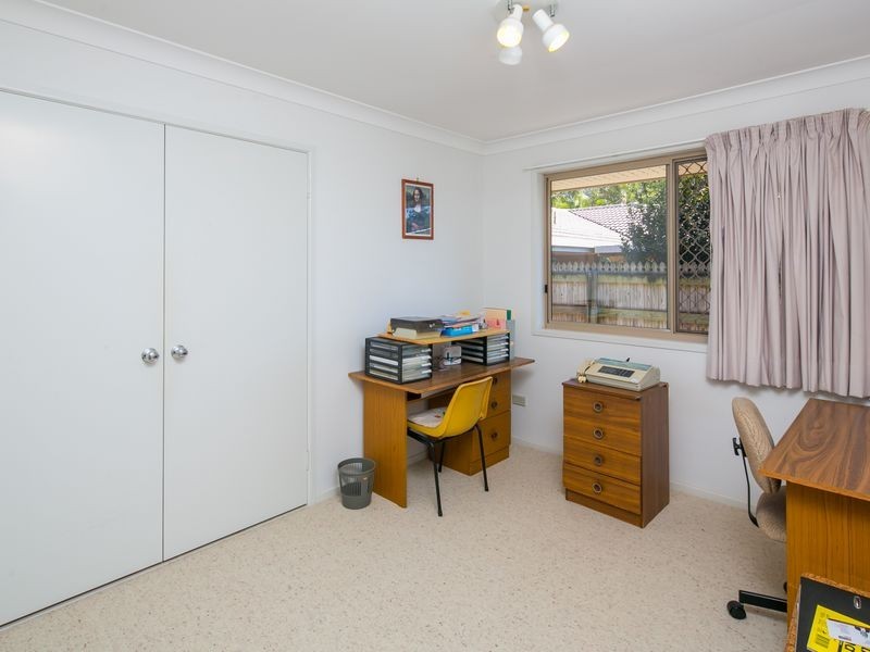 23 Crossley Drive, Wellington Point QLD 4160