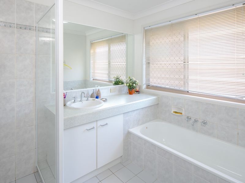 23 Crossley Drive, Wellington Point QLD 4160