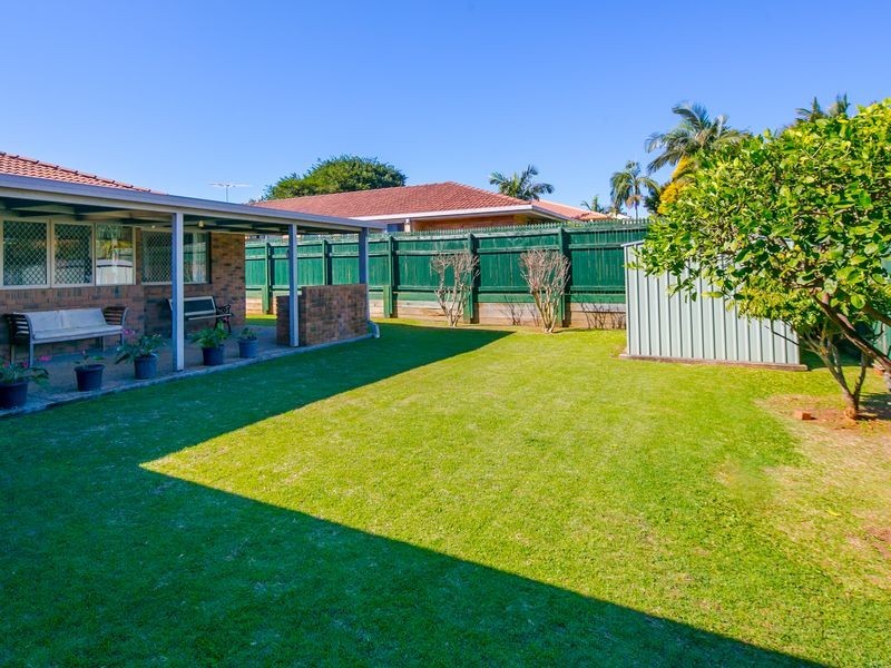23 Crossley Drive, Wellington Point QLD 4160