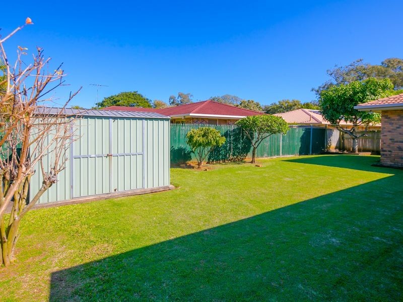 23 Crossley Drive, Wellington Point QLD 4160
