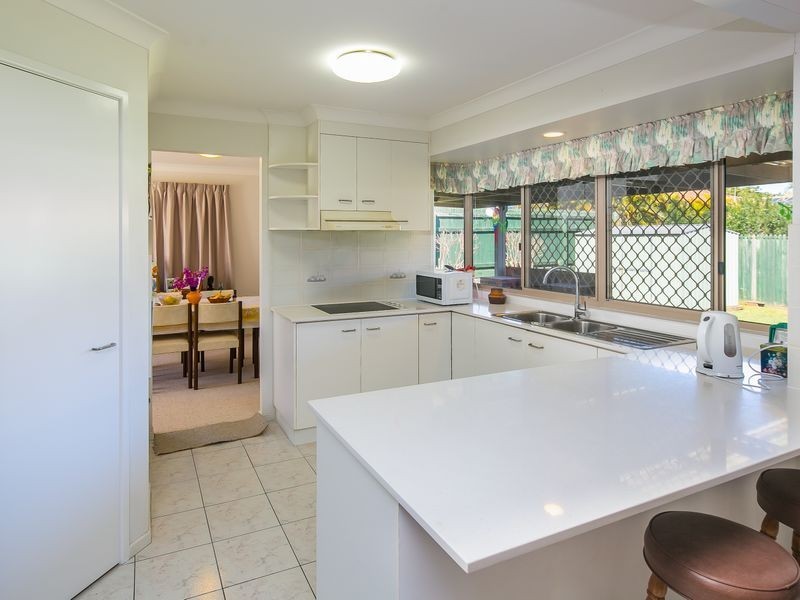 23 Crossley Drive, Wellington Point QLD 4160