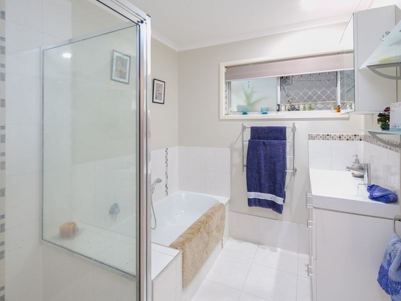 729 Old Cleveland Road, Wellington Point QLD 4160