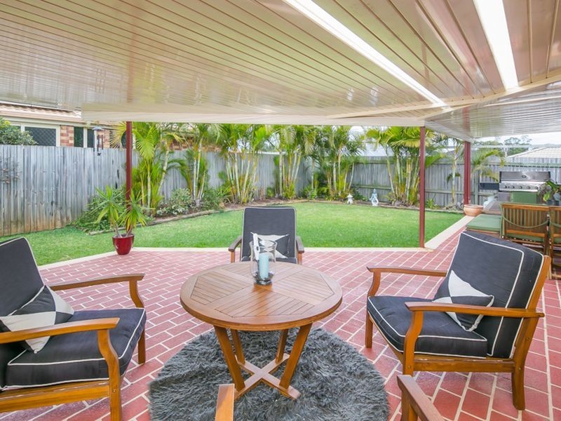 11 Allerton Place, Birkdale QLD 4159