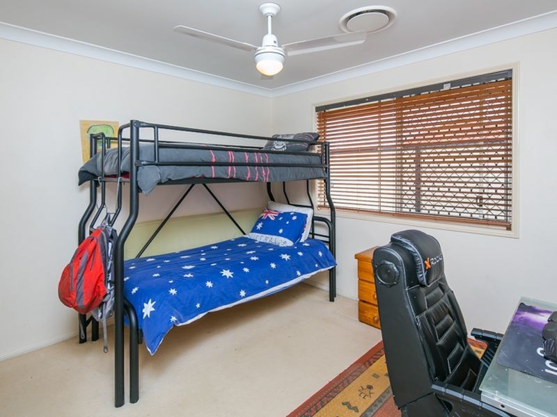 11 Allerton Place, Birkdale QLD 4159