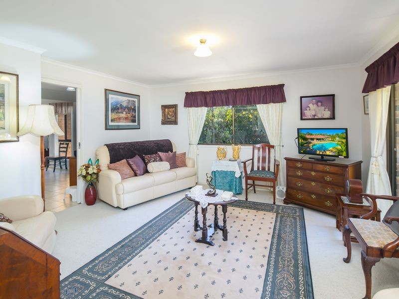 57 Whitehall Avenue, Birkdale QLD 4159