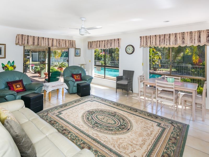 57 Whitehall Avenue, Birkdale QLD 4159