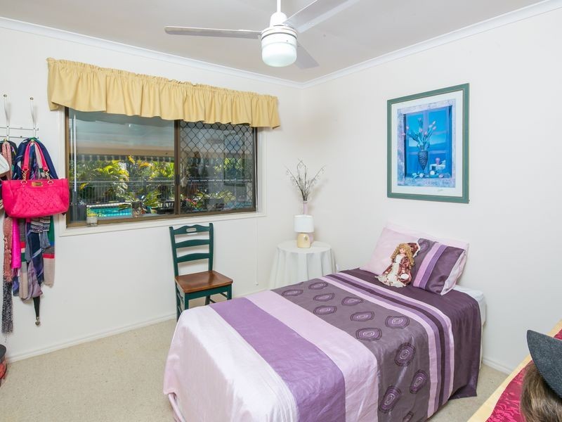57 Whitehall Avenue, Birkdale QLD 4159