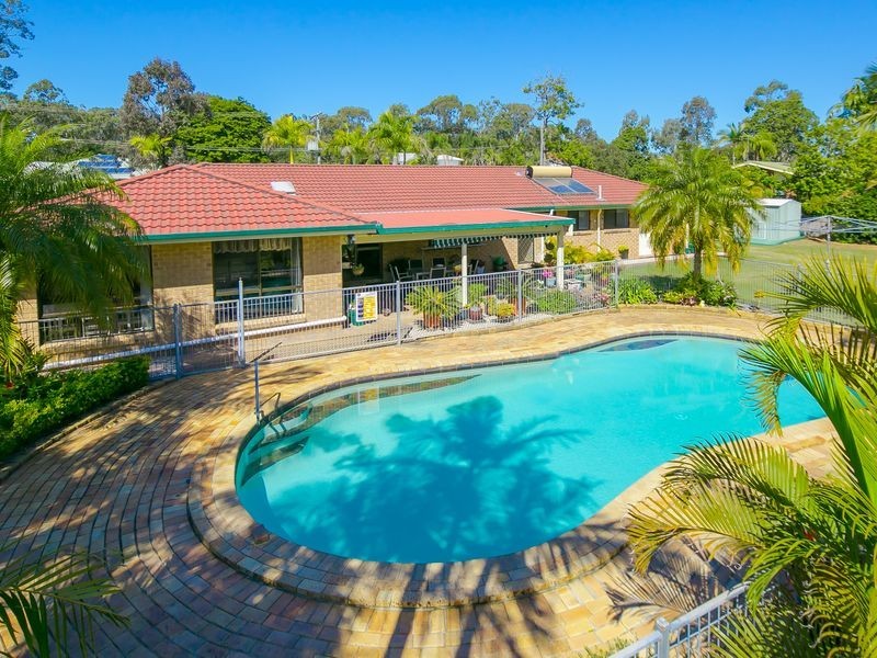 57 Whitehall Avenue, Birkdale QLD 4159