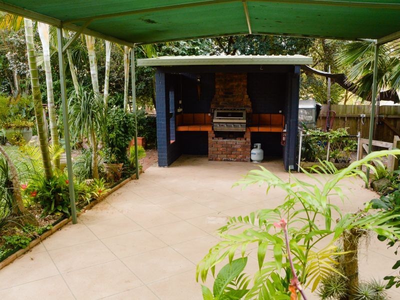 12 Surman Street, Birkdale QLD 4159