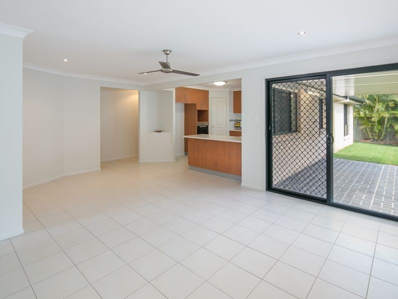 14 Haig Road, Birkdale QLD 4159