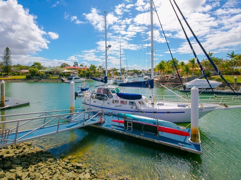 10 Keel Street, Birkdale QLD 4159