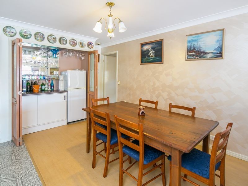 10 Keel Street, Birkdale QLD 4159