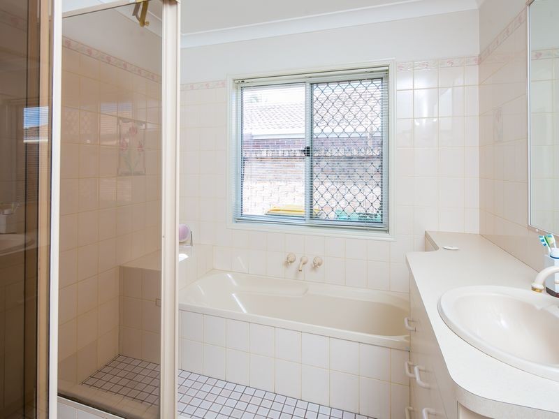 10 Keel Street, Birkdale QLD 4159
