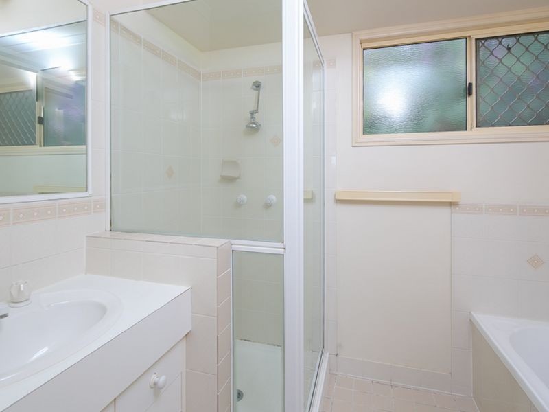 3/11 Myra Street, Birkdale QLD 4159