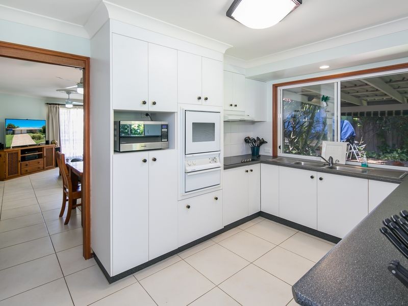 40 Byng Road, Birkdale QLD 4159