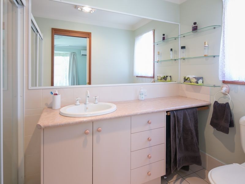 40 Byng Road, Birkdale QLD 4159