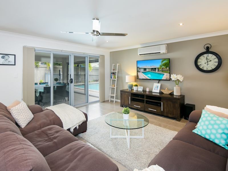 12 Elaine Place, Birkdale QLD 4159