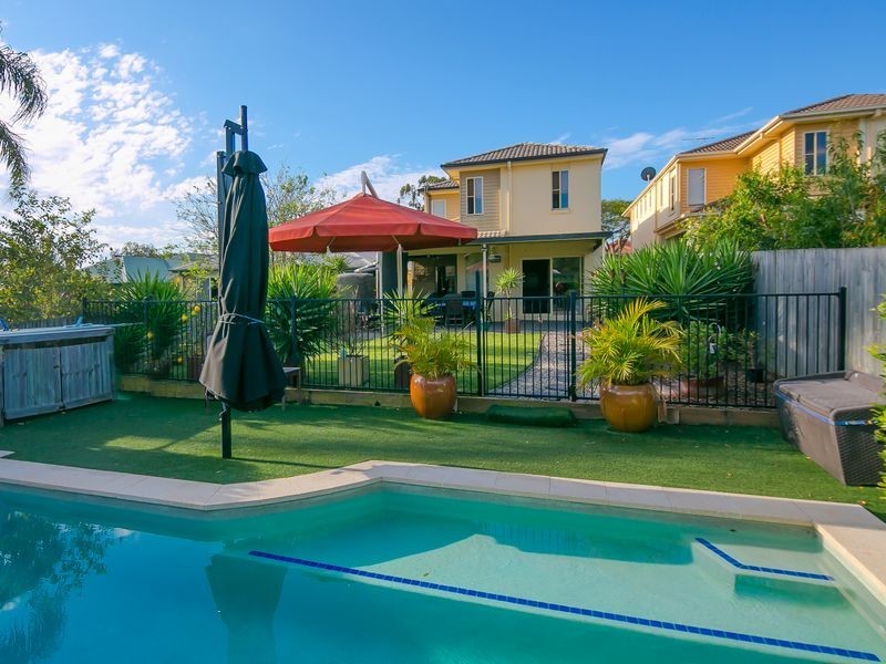 50 Foch Street, Wynnum West QLD 4178