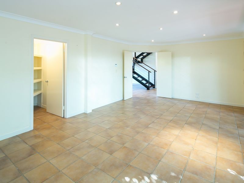 10 Pleasant Court, Cleveland QLD 4163