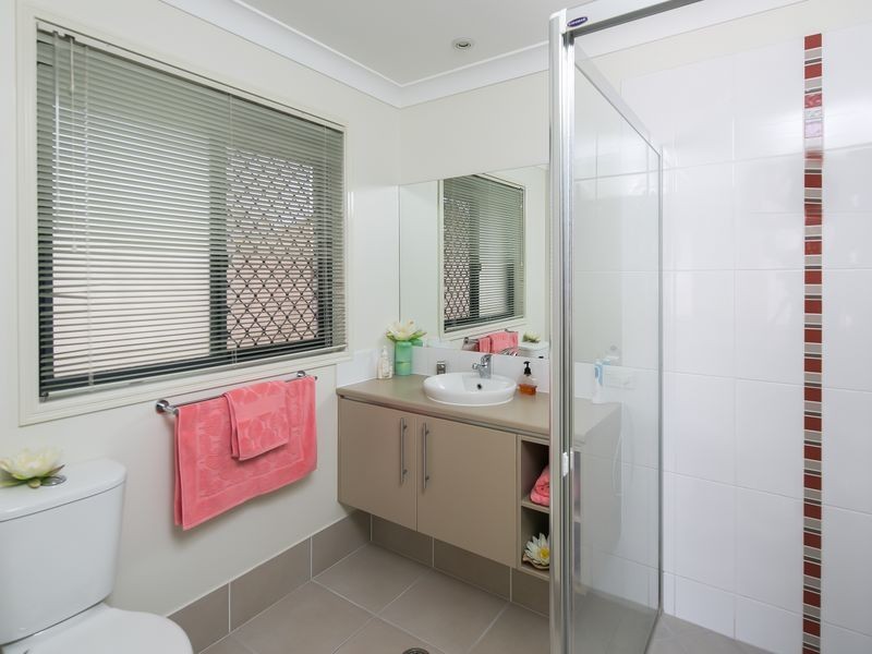 6 Torello Crescent, Victoria Point QLD 4165