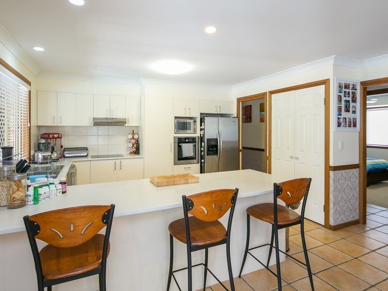 91 Creek Road, Birkdale QLD 4159