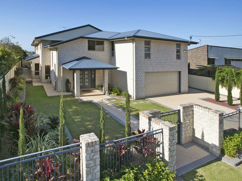 15 Claremont Street, Birkdale QLD 4159