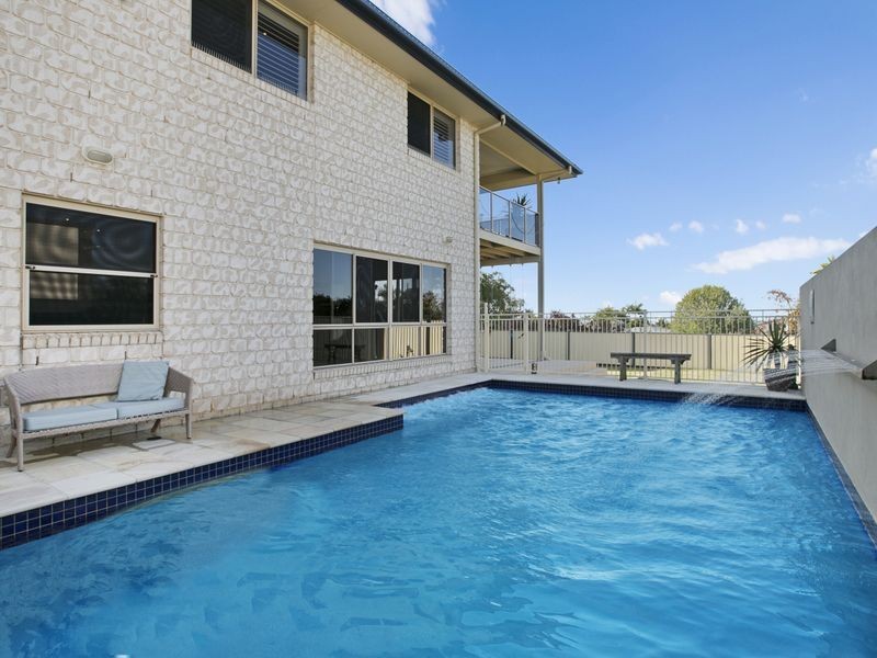 15 Claremont Street, Birkdale QLD 4159