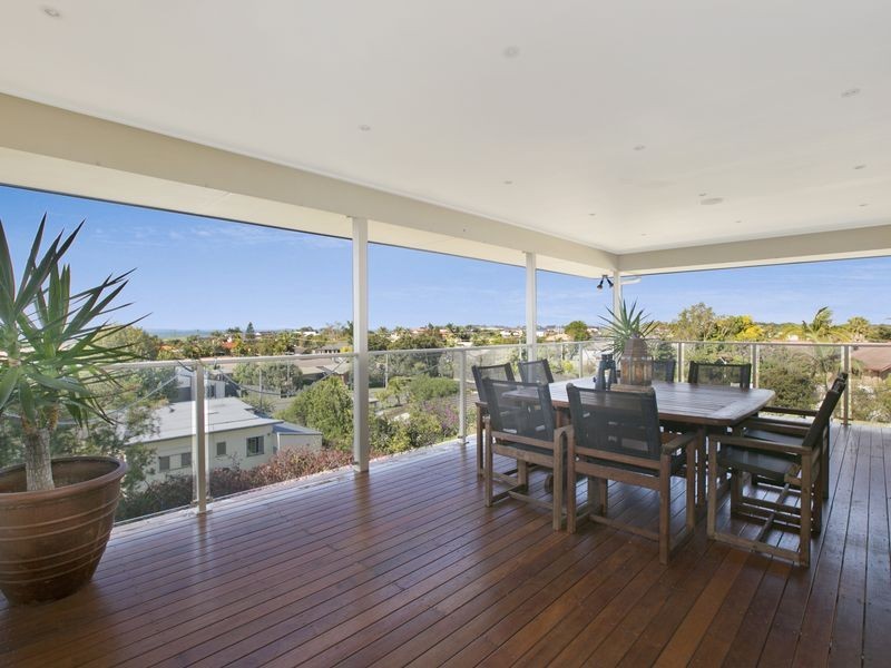 15 Claremont Street, Birkdale QLD 4159