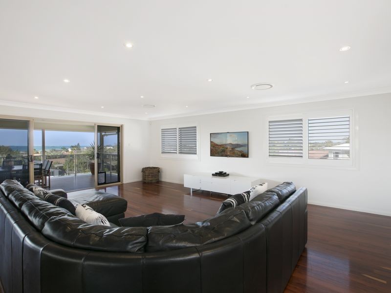 15 Claremont Street, Birkdale QLD 4159