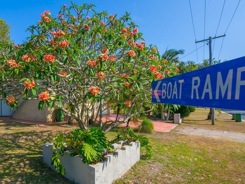 128 Queens Esplanade, Thorneside QLD 4158