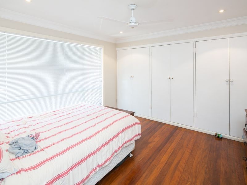 128 Queens Esplanade, Thorneside QLD 4158