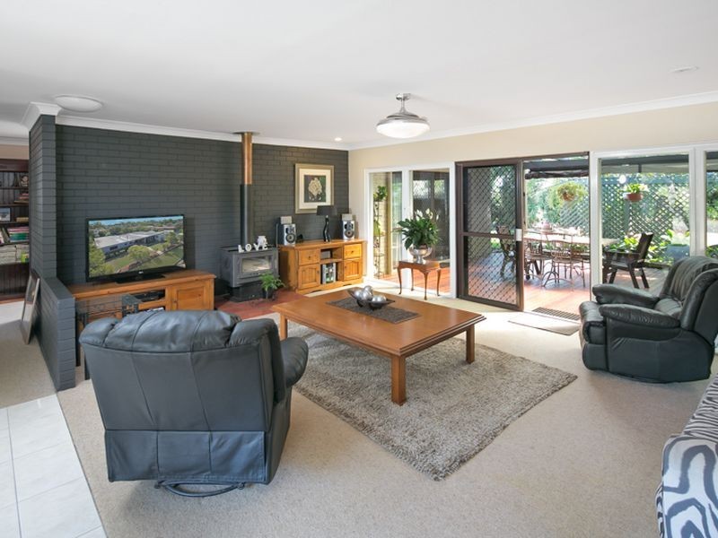 2 Diana Court, Alexandra Hills QLD 4161