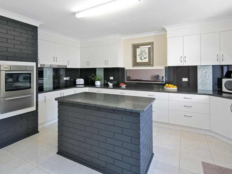 2 Diana Court, Alexandra Hills QLD 4161