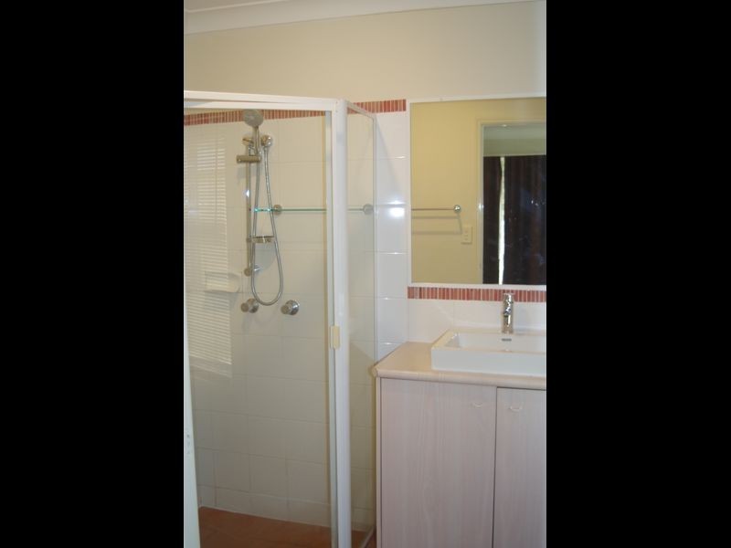 96 Queens Esplanade, Thorneside QLD 4158