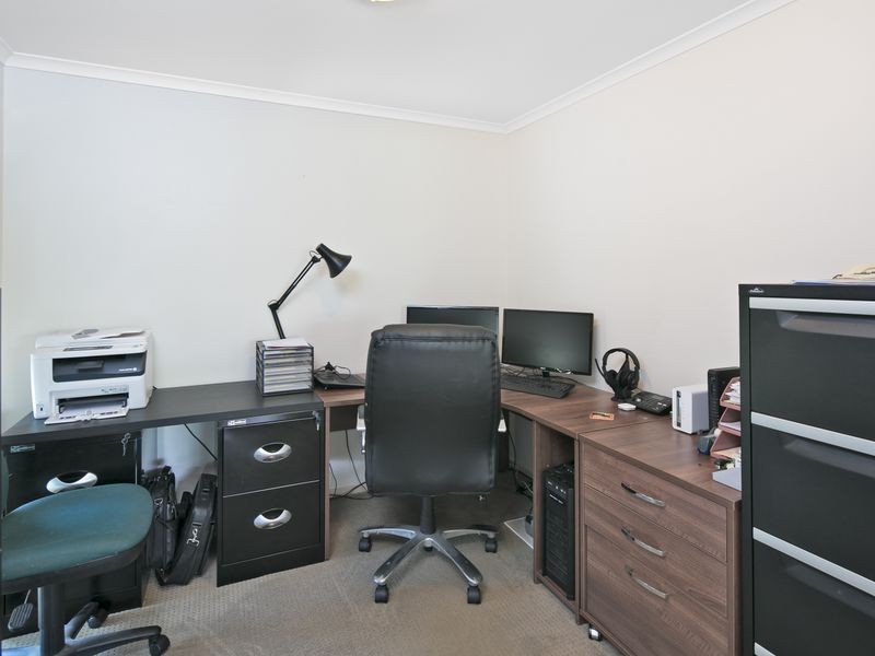 11 Catherine Street, Birkdale QLD 4159