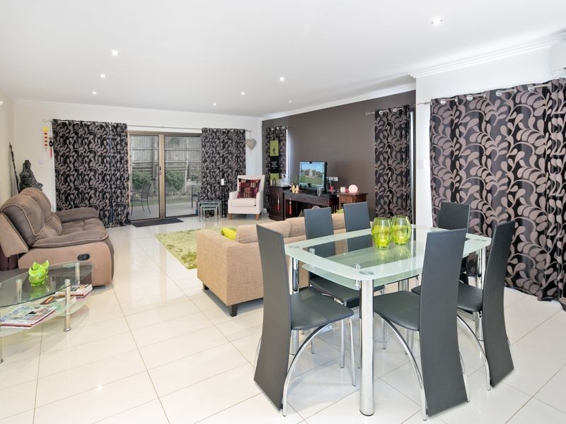 62 Starkey Street, Wellington Point QLD 4160