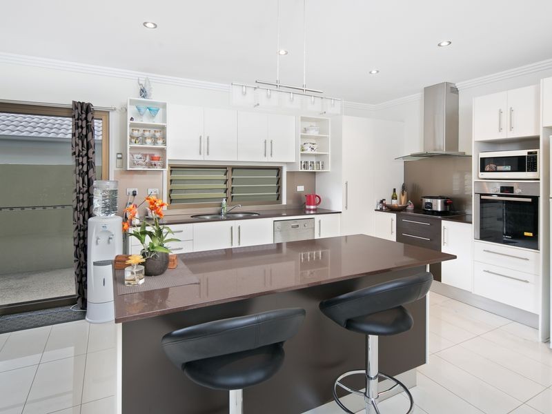 62 Starkey Street, Wellington Point QLD 4160