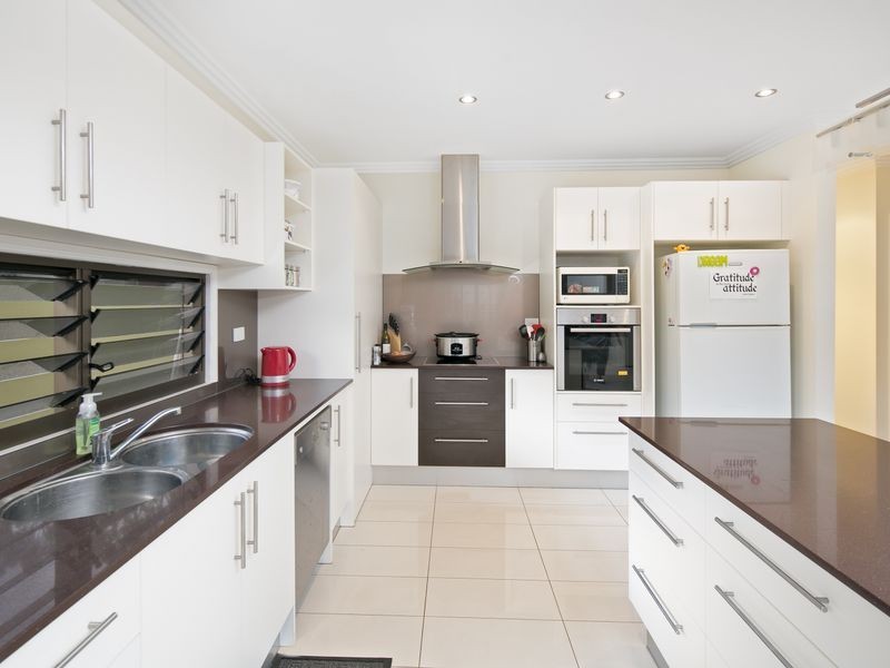 62 Starkey Street, Wellington Point QLD 4160
