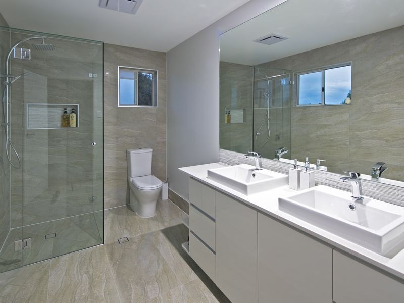 40 Clive Road, Birkdale QLD 4159