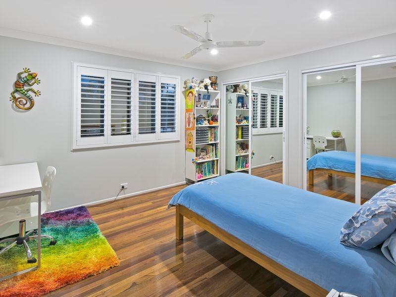 40 Clive Road, Birkdale QLD 4159