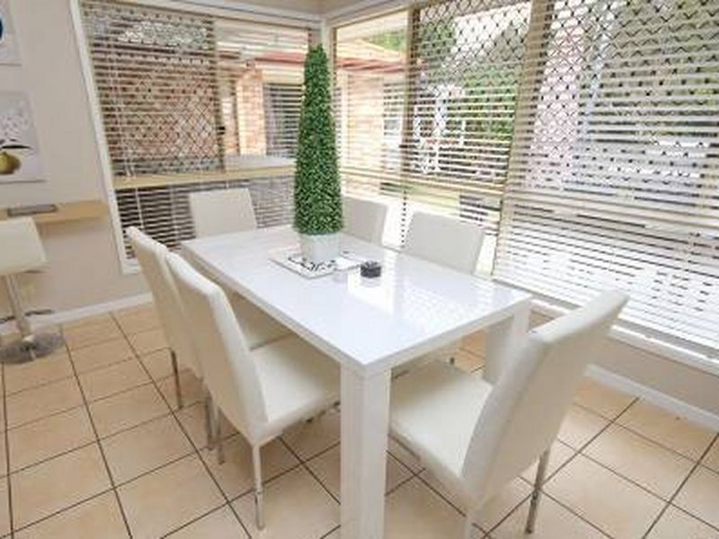 39 Carinyan Drive, Birkdale QLD 4159
