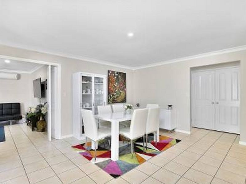 39 Carinyan Drive, Birkdale QLD 4159