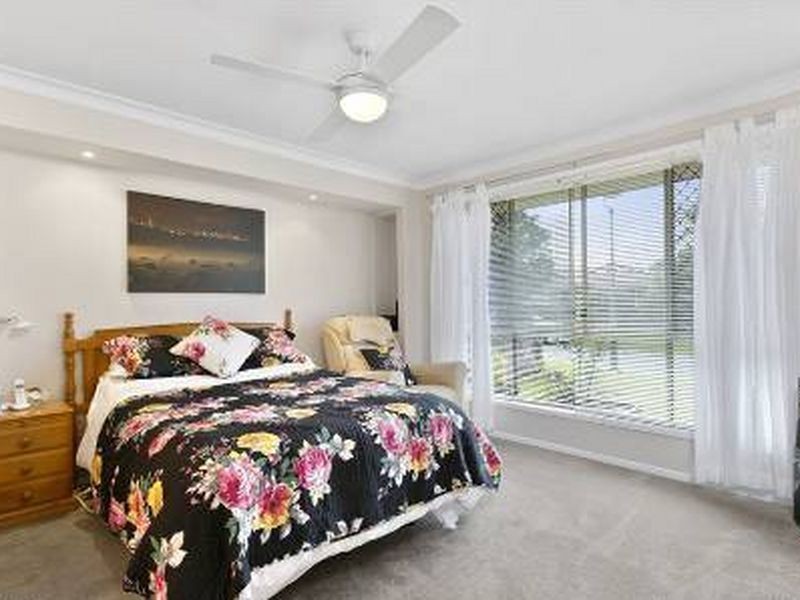 39 Carinyan Drive, Birkdale QLD 4159