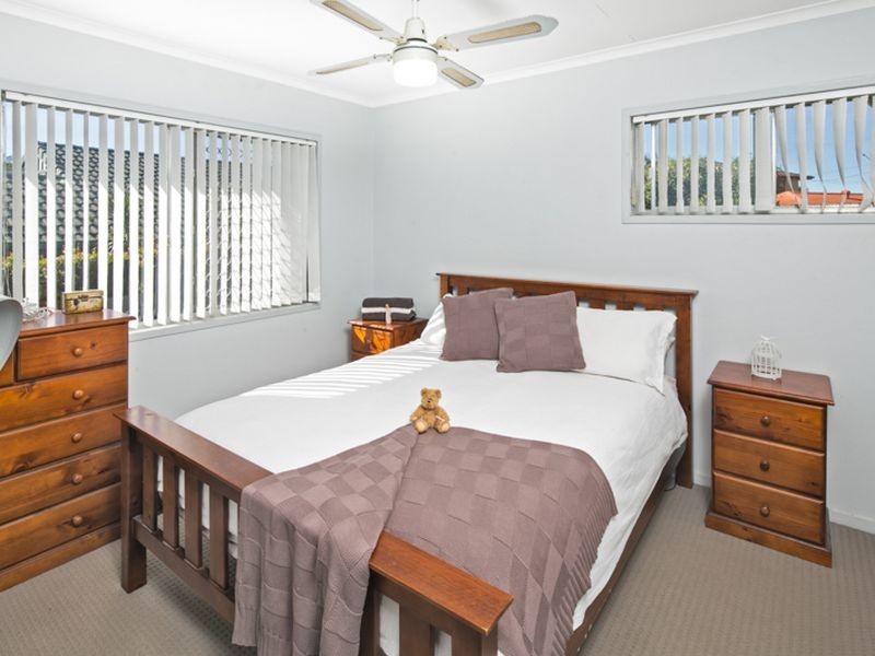 4 Catalina Crescent, Birkdale QLD 4159