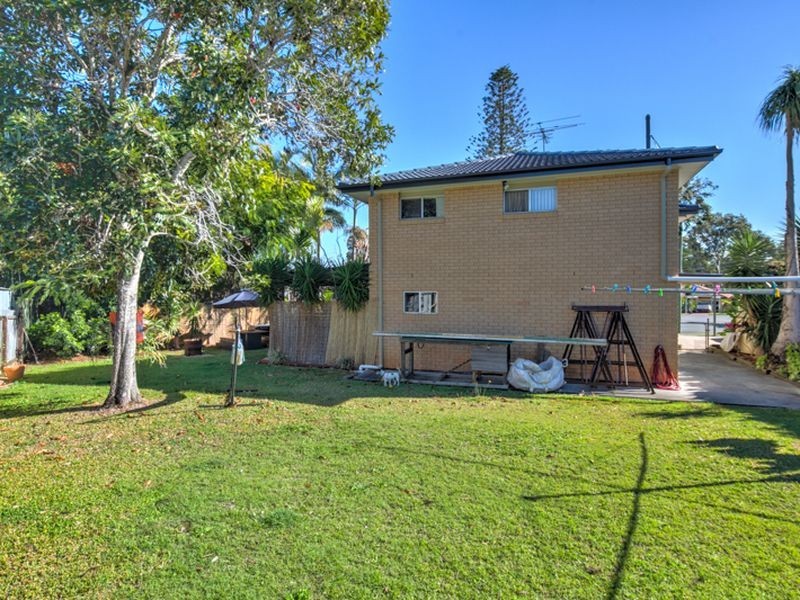 4 Catalina Crescent, Birkdale QLD 4159